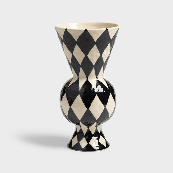Rhombic vase i stentøj, sort fra &klevering